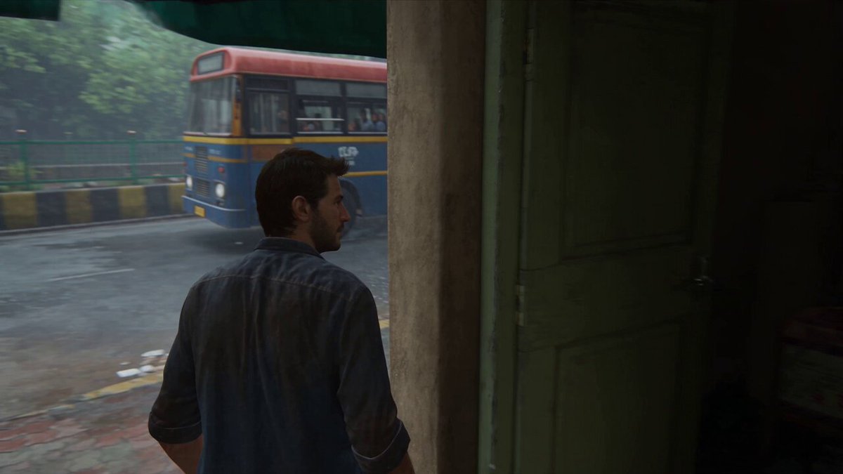 Open-world crime game gameplay capture