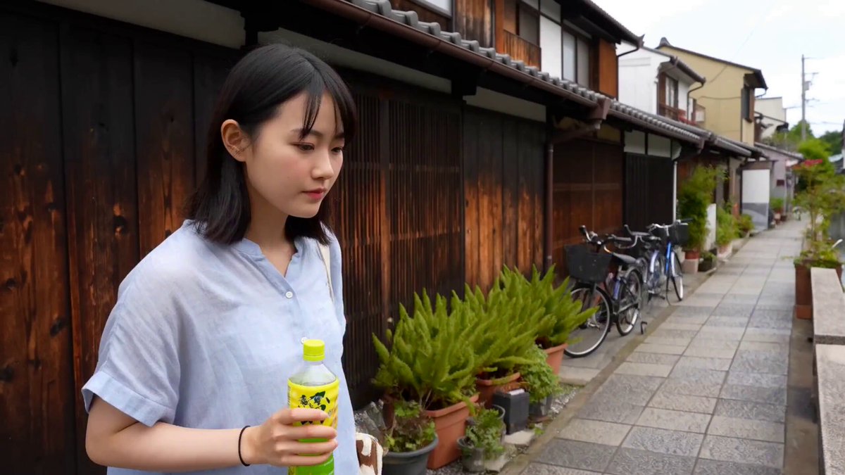 Japanese riverside town handheld vlog footage