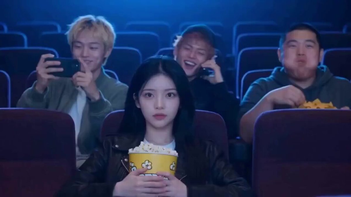 Movie theater prank turns into chaos